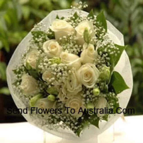 Bunch Of 12 White Roses With Fillers